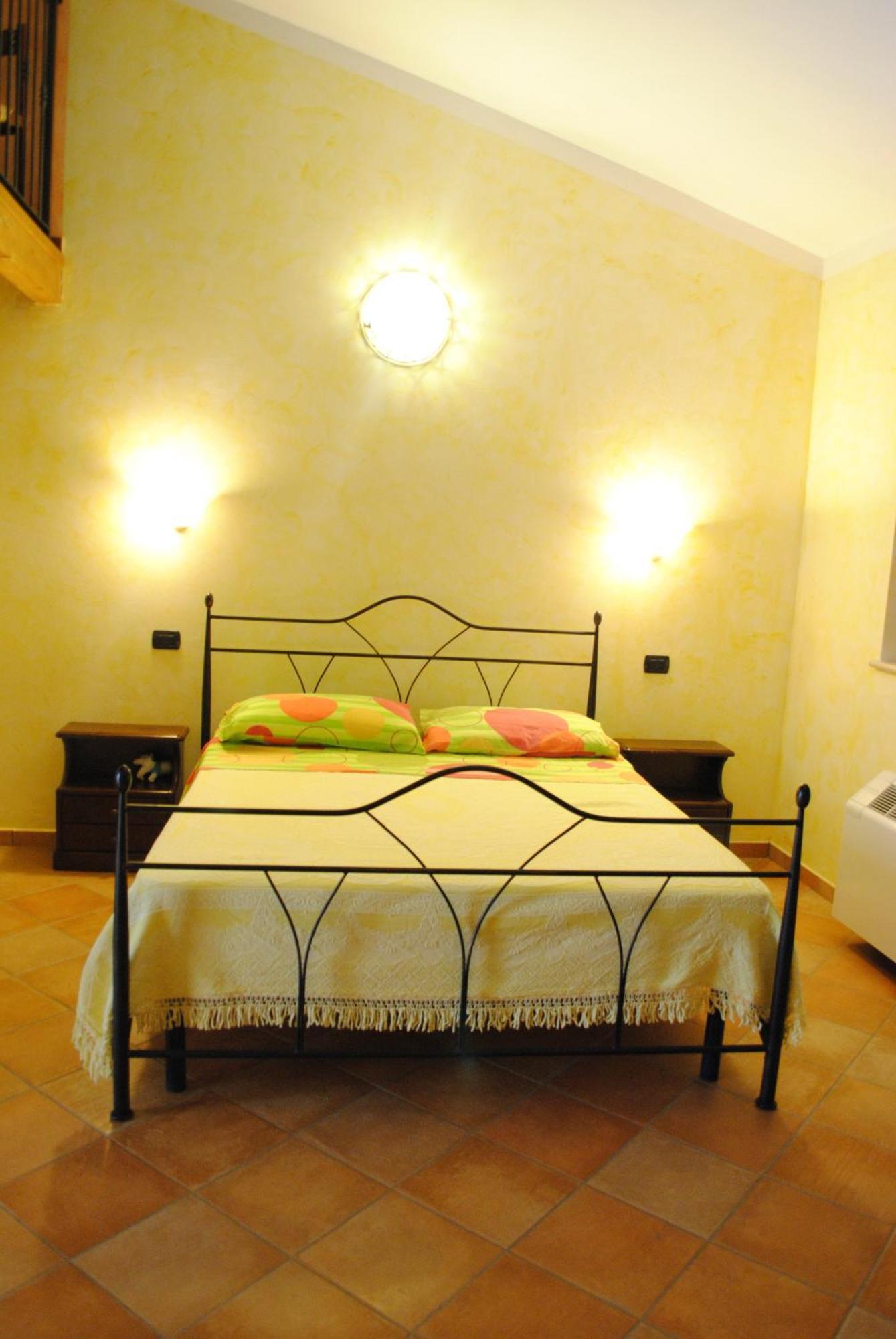 Campli Agriturismo Il Vecchio Carro מראה חיצוני תמונה
