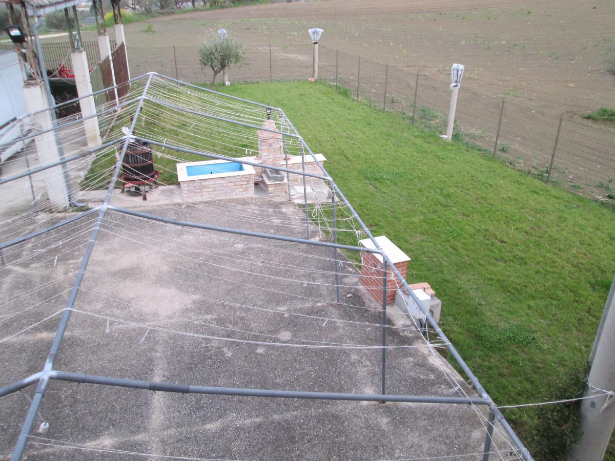 Campli Agriturismo Il Vecchio Carro מראה חיצוני תמונה